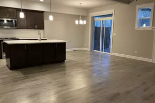 1048 NE Regan Hill Loop, Estacada, OR 97023 - Photo 5