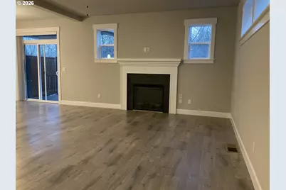 1048 NE Regan Hill Loop, Estacada, OR 97023 - Photo 5