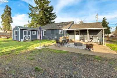 370 S 38th St, Springfield, OR 97478 - Photo 23