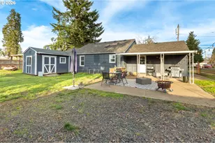 370 S 38th St, Springfield, OR 97478 - Photo 23
