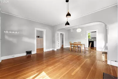 5230 NE 33rd Ave, Portland, OR 97211 - Photo 5