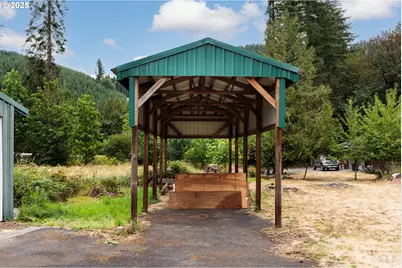 30004 Scappoose Vernonia Hwy, Scappoose, OR 97056 - Photo 19