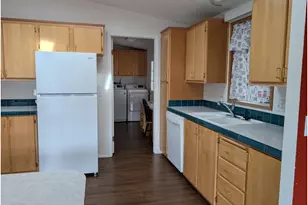 205 W River Ridge Ave, Roseburg, OR 97471 - Photo 5