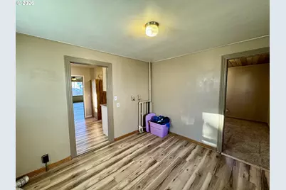 506 W Clark St, Medford, OR 97501 - Photo 27