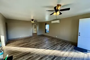 506 W Clark St, Medford, OR 97501 - Photo 7