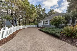 6315 SW Arbor Dr, South Beach, OR 97366 - Photo 27