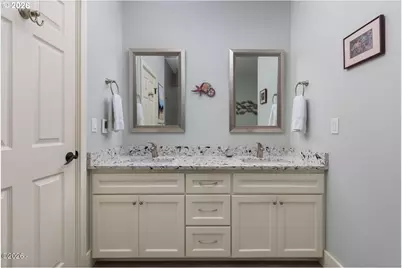 6315 SW Arbor Dr, Newport, OR 97366 - Photo 17