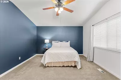 2483 Dorsey Dr, Hubbard, OR 97032 - Photo 19