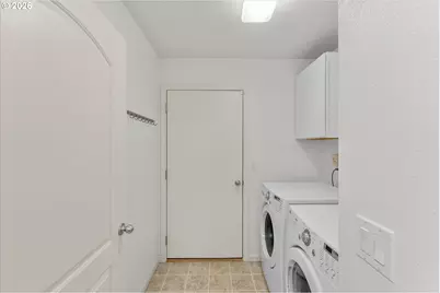 2483 Dorsey Dr, Hubbard, OR 97032 - Photo 17