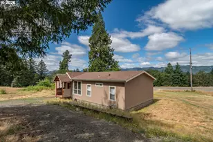 17520 Hwy 42, Camas Valley, OR 97416 - Photo 25