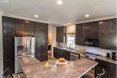 17520 Highway 42, Camas Valley, OR 97416 - Photo 11