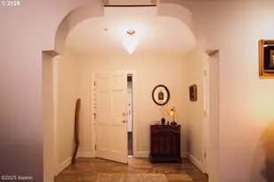 133 NW 18th Ave, Portland, OR 97209 - Photo 5