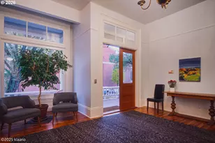 133 NW 18th Ave, Portland, OR 97209 - Photo 37