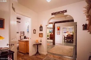 133 NW 18th Ave, Portland, OR 97209 - Photo 27