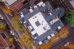 133 NW 18th Ave, Portland, OR 97209 - Photo 33