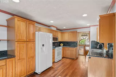 1399 SE Twin Hills Rd, Jefferson, OR 97352 - Photo 9