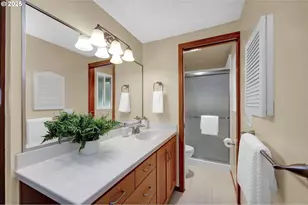 2720 Fillmore St, Eugene, OR 97405 - Photo 25