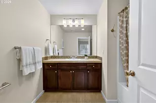 10521 NE Park Ridge Way, Hillsboro, OR 97006 - Photo 27