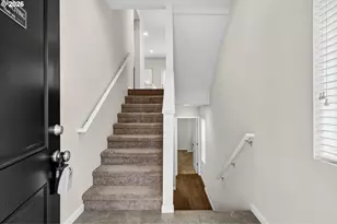 10521 NE Park Ridge Way, Hillsboro, OR 97006 - Photo 5