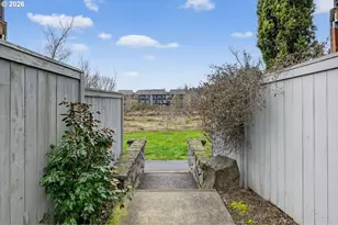 10521 NE Park Ridge Way, Hillsboro, OR 97006 - Photo 45