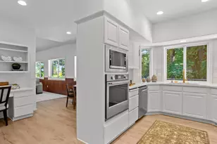 8226 SW Liz Pl, Beaverton, OR 97007 - Photo 11