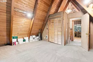 68750 E Barlow Trail Rd, Rhododendron, OR 97049 - Photo 13