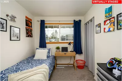 929 E 4th Ave, Riddle, OR 97469 - Photo 5