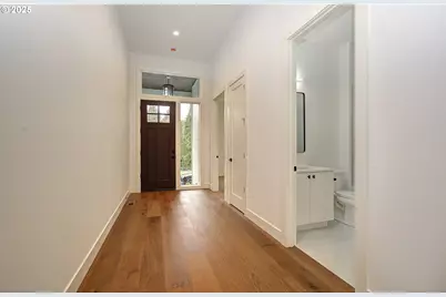 2010 NE 159th St, Ridgefield, WA 98642 - Photo 5