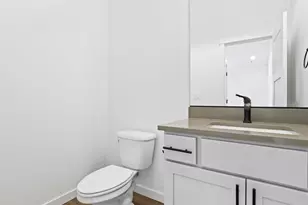 41870 Deschutes Ave, Sandy, OR 97055 - Photo 17