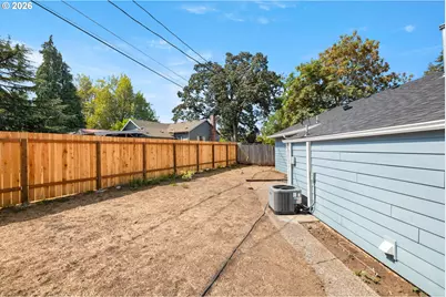 404 Eastfield Dr, Oregon City, OR 97045 - Photo 29