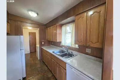 15411 SE Mill Plain Blvd #C7, Vancouver, WA 98684 - Photo 7