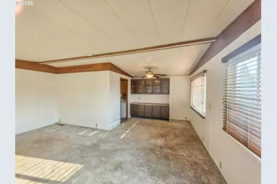 15411 SE Mill Plain Blvd #C7, Vancouver, WA 98684 - Photo 9