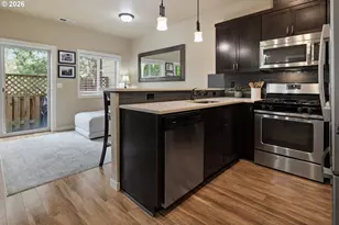 11302 SW Hallmark Terrace, Tigard, OR 97223 - Photo 3