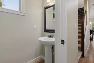 11302 SW Hallmark Terrace, Tigard, OR 97223 - Photo 9