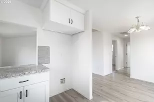 1667 Wendy St NE, Salem, OR 97305 - Photo 7