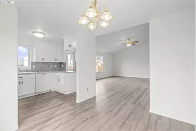 1667 Wendy St NE, Salem, OR 97305 - Photo 3