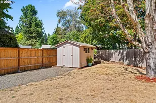 1140 Trail Ave, Eugene, OR 97404 - Photo 25