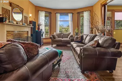 863 NE Ainsworth St, Portland, OR 97211 - Photo 9