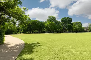 8990 SW Vermillion Dr, Tualatin, OR 97062 - Photo 33