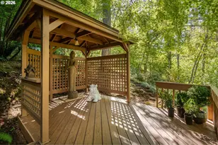 2842 Greentree Way, Eugene, OR 97405 - Photo 5