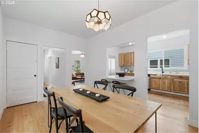 546 NE Stanton St, Portland, OR 97212 - Photo 11