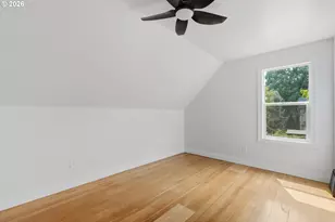 546 NE Stanton St, Portland, OR 97212 - Photo 27