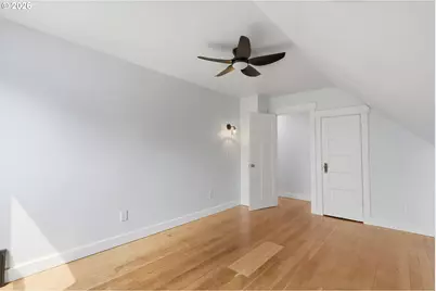 546 NE Stanton St, Portland, OR 97212 - Photo 25