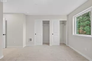 9267 E Burnside St, Portland, OR 97216 - Photo 13