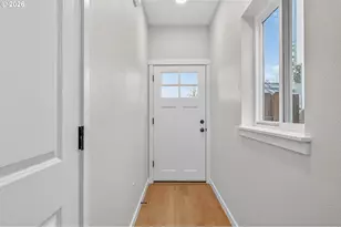 9267 E Burnside St, Portland, OR 97216 - Photo 3