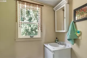 620 SE 2nd Ave, Canby, OR 97013 - Photo 33