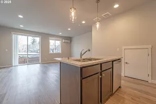 4901 NE 2nd Ct, Vancouver, WA 98663 - Photo 5