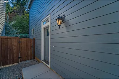 4901 NE 2nd Ct, Vancouver, WA 98663 - Photo 9