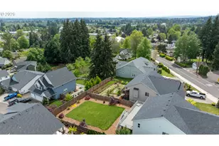 787 SW Alder St, Dundee, OR 97115 - Photo 23