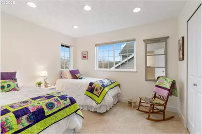 948 28th St, Hood River, OR 97031 - Photo 29